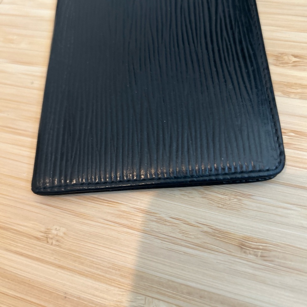 Louis Vuitton Vintage Black Epi Leather ID Case Or Card Holder - Picture 7 of 10